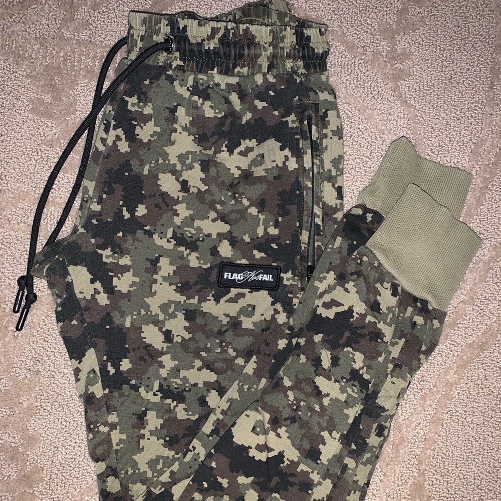 Flag nor Fail Joggers